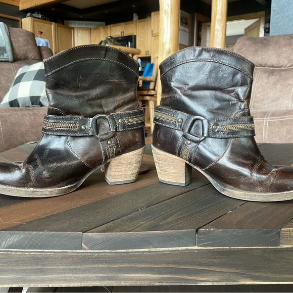 DINGO Leather Ankle Boots 8 - Picture 6 of 8